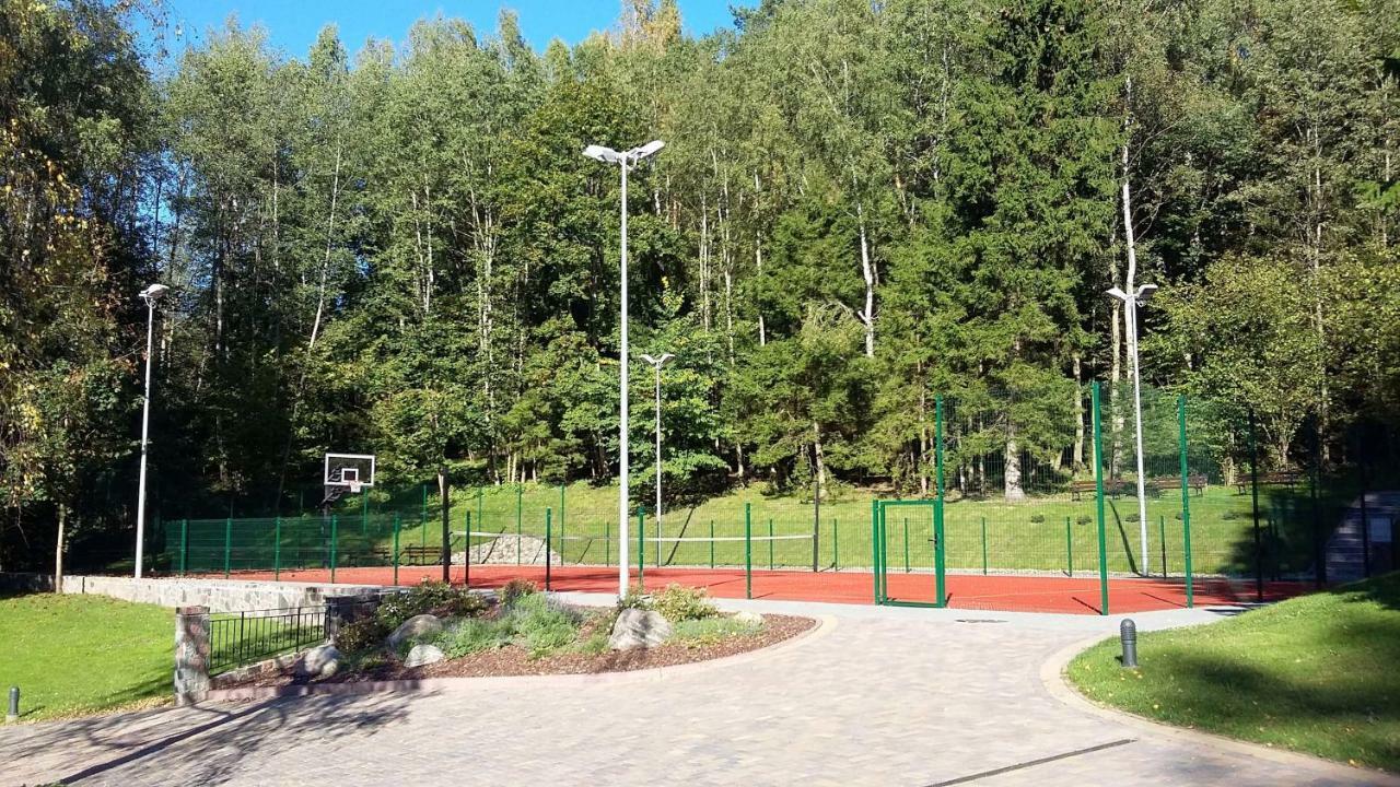 Vila Gervalis - Renginiu Ir Poilsio Centras Klykiai Dış mekan fotoğraf